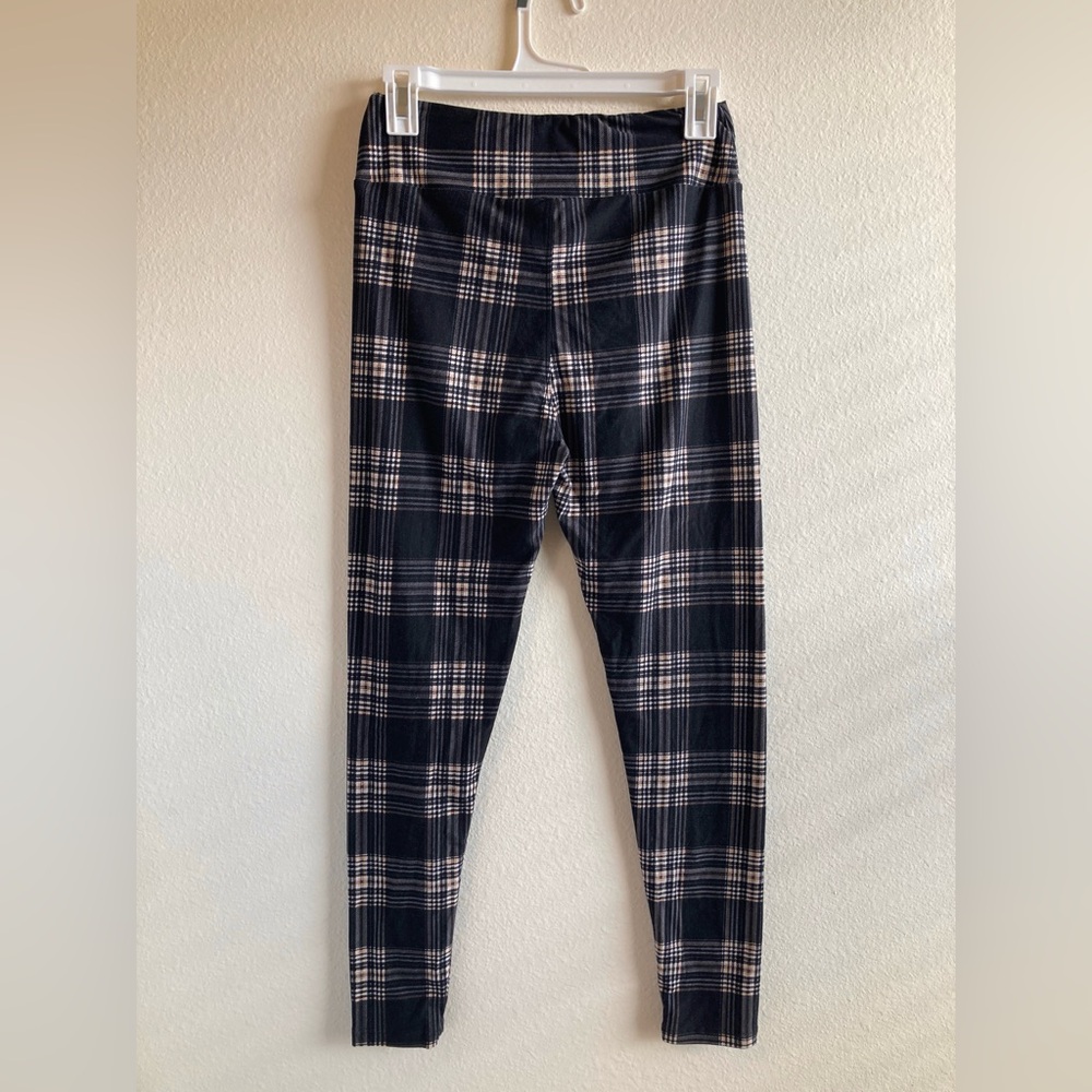 LuLaRoe Plaid Leggings OS Black Cream Peach Stretch Pants - Picture 5 of 5